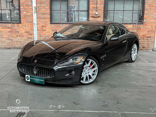 Maserati GranTurismo 4.2 V8 405pk 2008 youngtimer