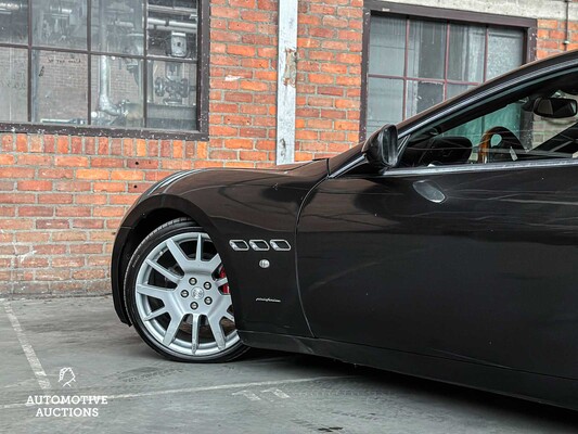 Maserati GranTurismo 4.2 V8 405pk 2008 youngtimer