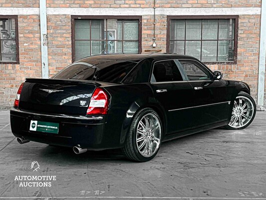 Chrysler 300C HEMI 5.7 V8 340hp 2004 Youngtimer