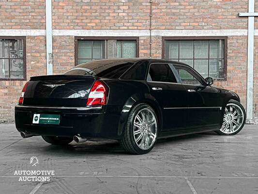 Chrysler 300C HEMI 5.7 V8 340hp 2004 Youngtimer