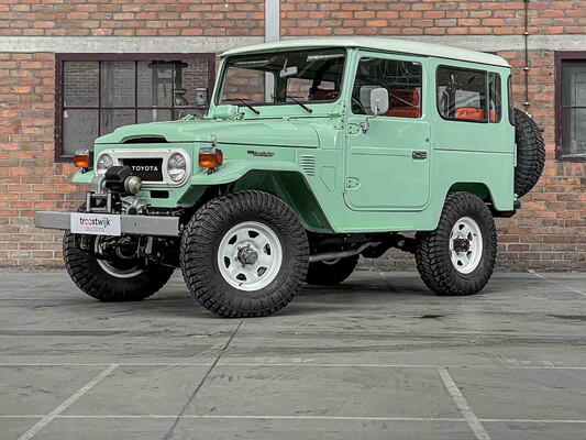 Toyota Landcruiser FJ40 135pk 1984