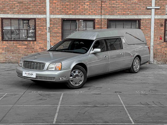 Cadillac DeVille Eureka Hearse 273hp 2001, Z-545-PN