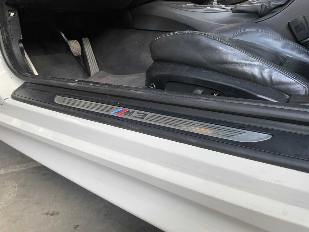 BMW M3 E93 4.0 V8 420PS DCT E90 3er 2011