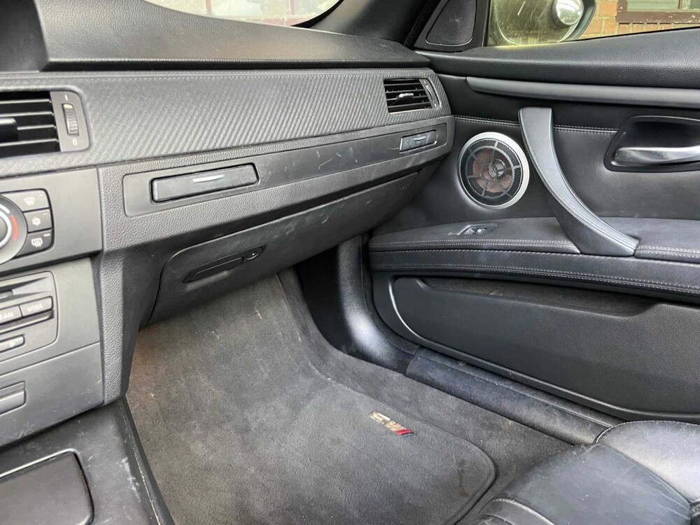 BMW M3 E93 4.0 V8 420PS DCT E90 3er 2011