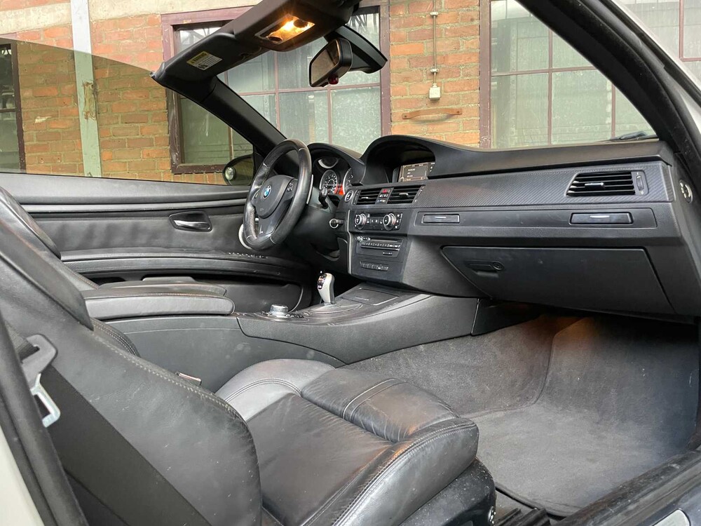 BMW M3 E93 4.0 V8 420PS DCT E90 3er 2011