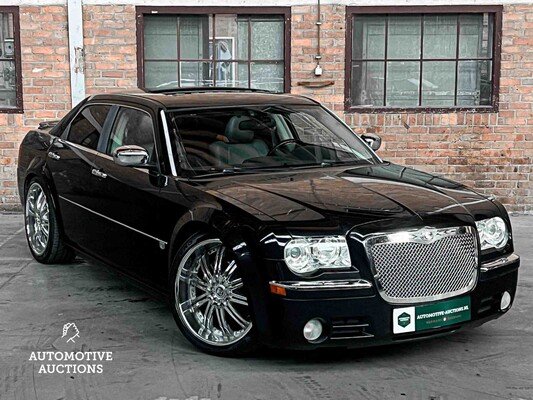 Chrysler 300C HEMI 5.7 V8 340hp 2004 Youngtimer