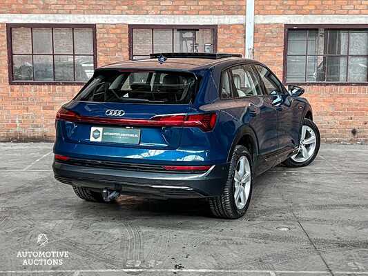 Audi e-tron 55 Quattro Advanced 95 kWh 360pk 2019 (Origineel-NL + 1e Eigenaar), ZT-397-B