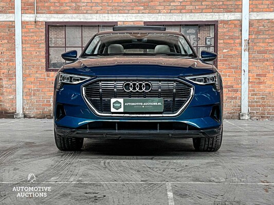 Audi e-tron 55 Quattro Advanced 95 kWh 360pk 2019 (Origineel-NL + 1e Eigenaar), ZT-397-B