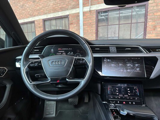 Audi e-tron 55 S-Line Quattro Advanced 360PS 2019 (Original-NL), G-186-ZL