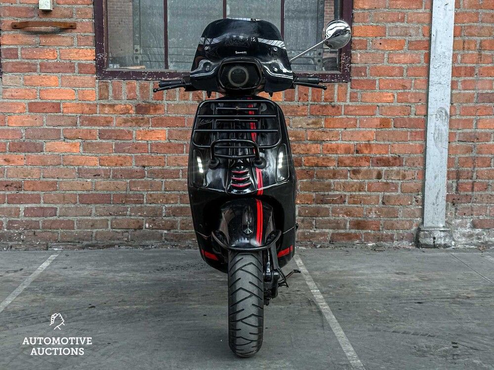 Vespa Sprint 4T 2016 Scooter, DJK-29-X