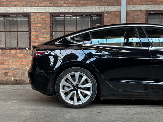 Tesla Model 3 Long Range AWD 75kWh 351pk 2019 (Origineel-NL + 1e Eigenaar), ZK-467-S