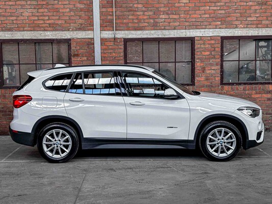 BMW sDrive18i X1 136pk 2017, NX-053-V