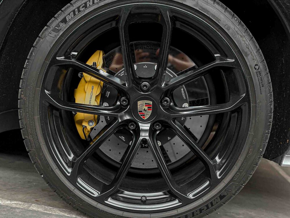 Porsche Cayenne Coupé Turbo S E-Hybrid (TECHART) 4.0 V8 -AKRAPOVIC- 549hp 2019, Dutch registration