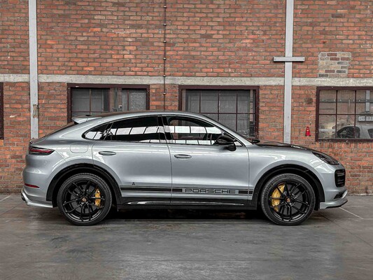 Porsche Cayenne Coupé Turbo S E-Hybrid (TECHART) 4.0 V8 -AKRAPOVIC- 549hp 2019, Dutch registration