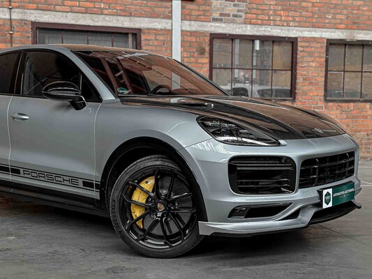 Porsche Cayenne Coupé Turbo S E-Hybrid (TECHART) 4.0 V8 -AKRAPOVIC- 549hp 2019, Dutch registration