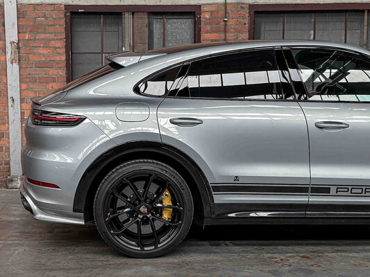 Porsche Cayenne Coupé Turbo S E-Hybrid (TECHART) 4.0 V8 -AKRAPOVIC- 549pk 2019, NL-Kenteken