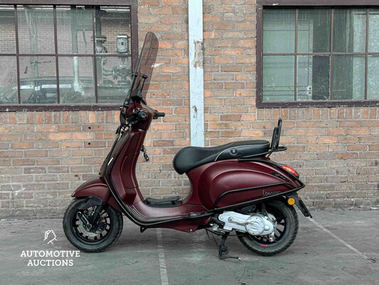 Piaggio Sprint Vespa 2017 Scooter