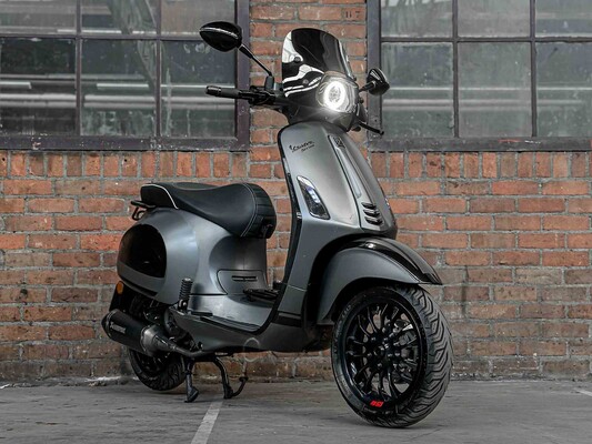 Vespa Sprint 4T (80cc Malossi) AKRAPOVIC, DBS-90-G Roller