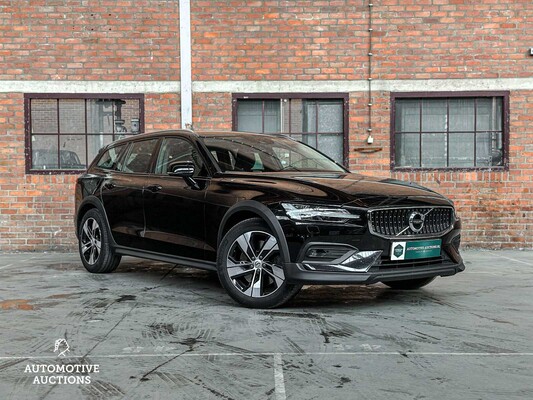 Volvo V60 Cross Country 2.0 D4 AWD Intro Edition 190PS 2019 (Original-NL), ZN-457-L