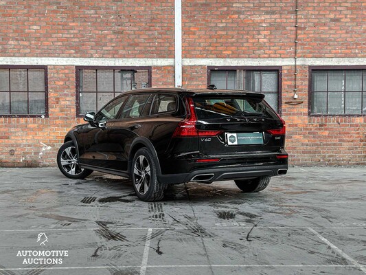 Volvo V60 Cross Country 2.0 D4 AWD Intro Edition 190hp 2019 (Original-NL), ZN-457-L