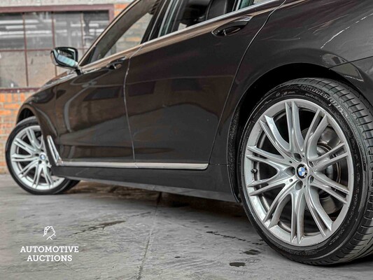 BMW 740i High Executive G11 326hp 2016 (Original-NL) 7-Series, KN-593-R