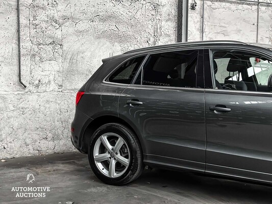 Audi Q5 3.0 TDI quattro S Edition 245hp 2012, HX-912-T