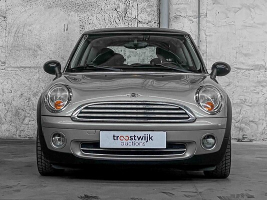 Mini Cooper 1.6 120hp 2007, SN-804-Z