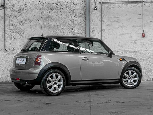 Mini Cooper 1.6 120PS 2007, SN-804-Z