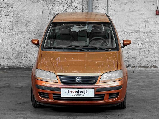 Fiat Idea 1.4-16V Dynamic 95pk 2004, 49-PP-NB