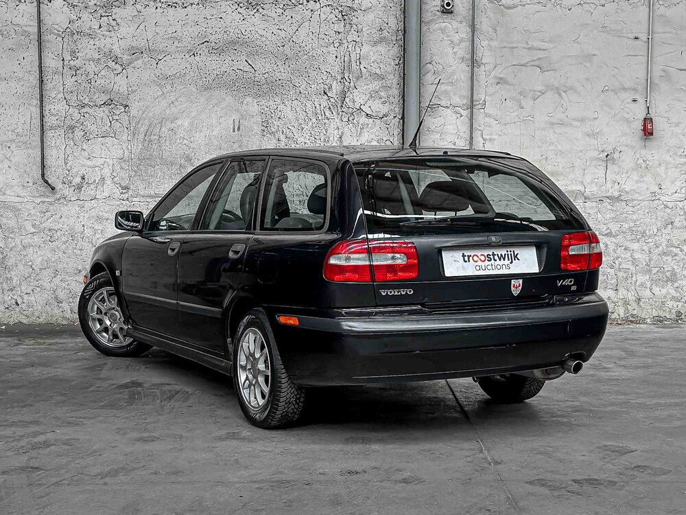 Volvo V40 1.8 Europe 122PS 2001, 08-HL-BD