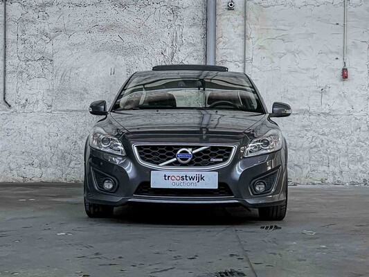 Volvo C30 2.0 D3 R-Design Pro Edition 150hp 2012 (Original-UK), 77-ZDN-7