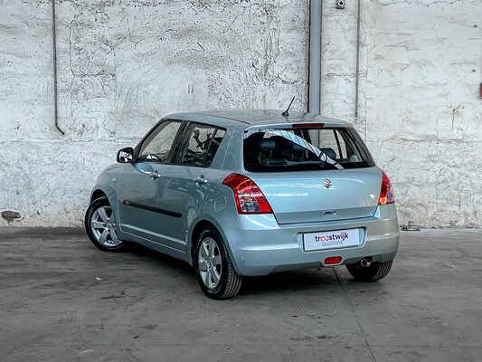 Suzuki Swift 1.3 Shogun 92hp 2008, 86-ZL-KL