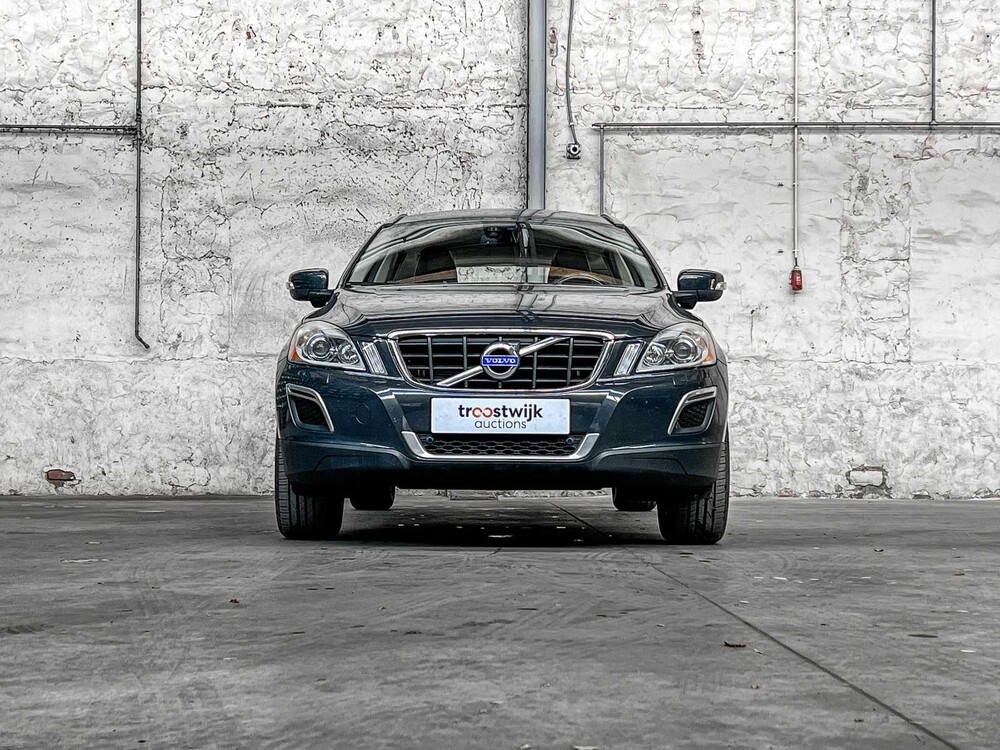 Volvo XC60 2.0T Summum 203PS 2010 (Original-NL), 42-LRP-3