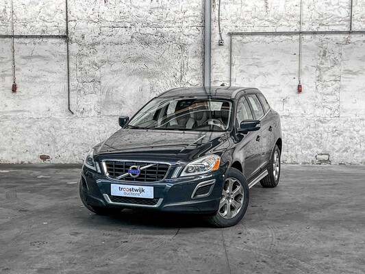 Volvo XC60 2.0T Summum 203hp 2010 (Original-NL), 42-LRP-3