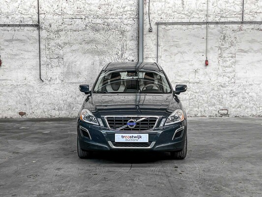 Volvo XC60 2.0T Summum 203hp 2010 (Original-NL), 42-LRP-3