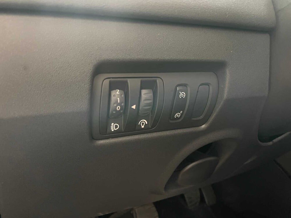 Renault Megane Coupé-Cabriolet 1.6-16V Priv.Luxe 113PS 2005, 71-RP-TR