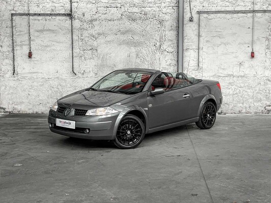 Renault Megane Coupé-Cabriolet 1.6-16V Priv.Luxe 113PS 2005, 71-RP-TR