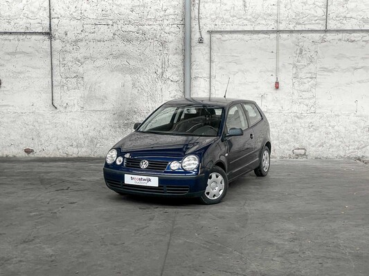 Volkswagen Polo 1.2-12V Comfortline 64PS 2002 (Original-NL), 62-LH-BZ