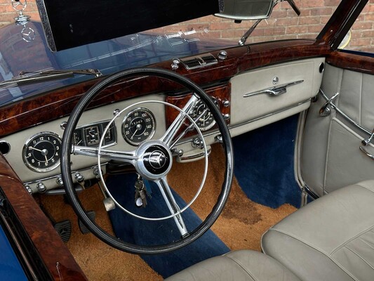 Mercedes-Benz 220 A Cabriolet W187 1951, DR-27-11