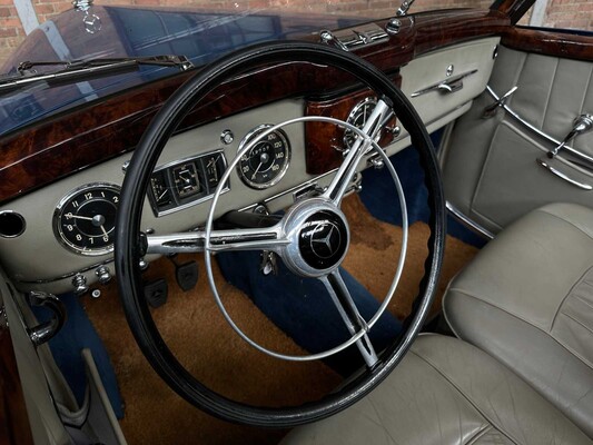 Mercedes-Benz 220 A Cabriolet W187 1951, DR-27-11