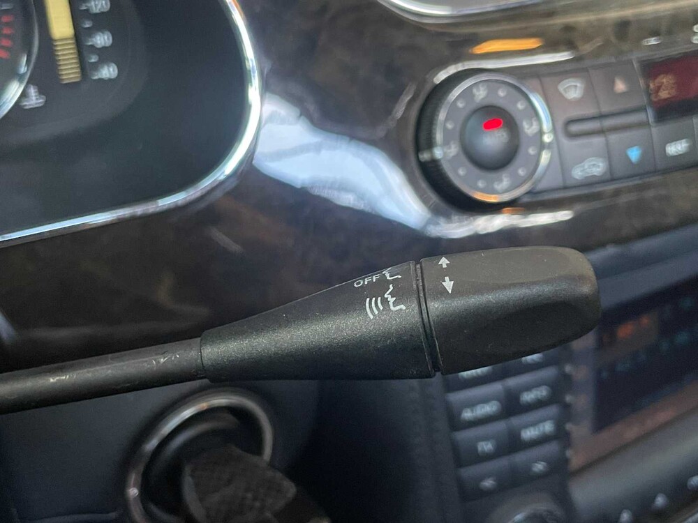 Mercedes CLS500 5.0 V8 306PS 2005 -youngtimer-