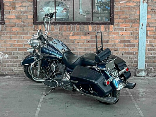 Harley-Davidson FLHRCI Road King Classic 100th Anniversary Touring 1450cc 2003 Motorcycle