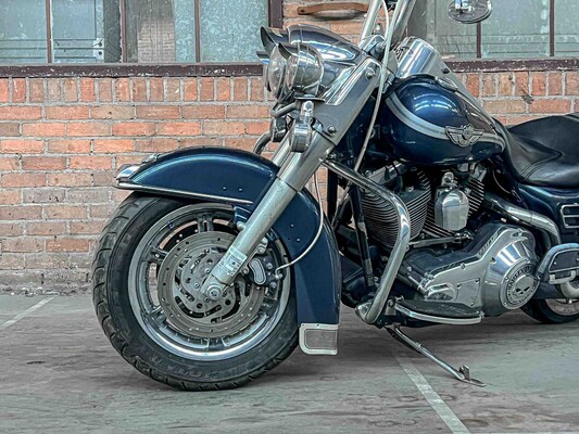 Harley-Davidson FLHRCI Road King Classic 100th Anniversary Touring 1450cc 2003 Motorrad