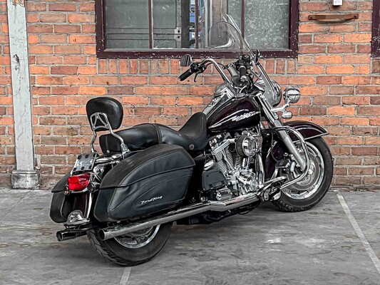 Harley-Davidson FLHRSI Road King Custom Touring 1450cc 2005 Motorcycle