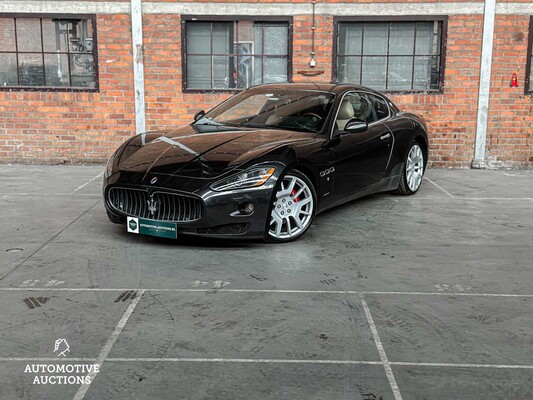 Maserati GranTurismo 4.2 V8 405pk 2008 youngtimer