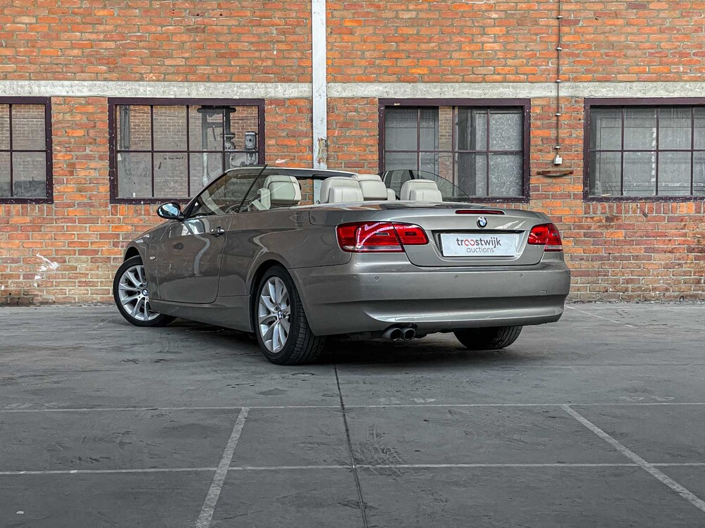 BMW 330i Cabrio 272PS 2009 3er, 67-SGD-4