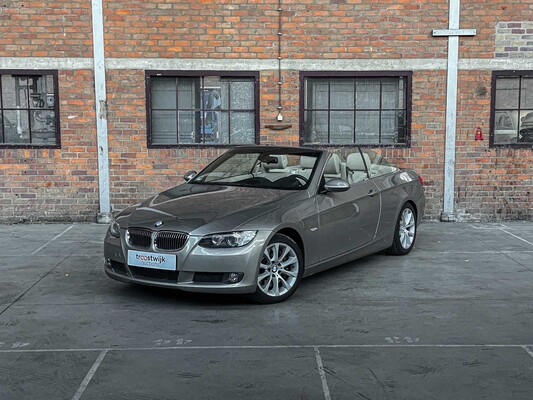 BMW 330i Cabrio 272pk 2009 3-serie, 67-SGD-4