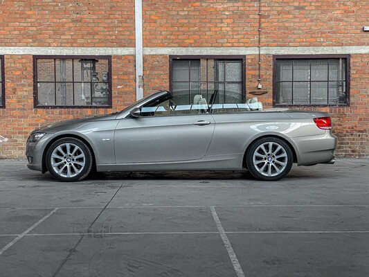 BMW 330i Convertible 272hp 2009 3-series, 67-SGD-4