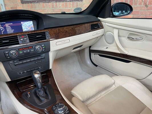 BMW 330i Convertible 272hp 2009 3-series, 67-SGD-4