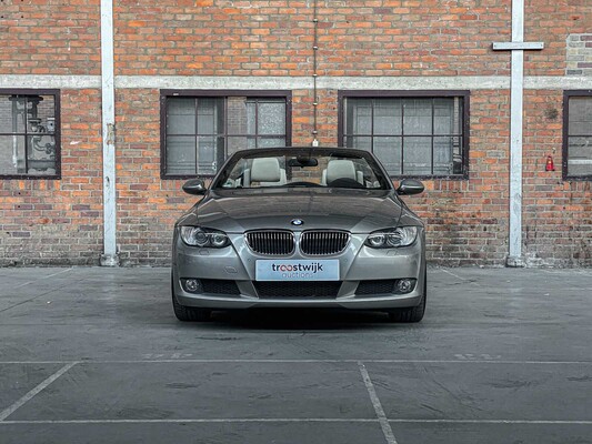 BMW 330i Convertible 272hp 2009 3-series, 67-SGD-4